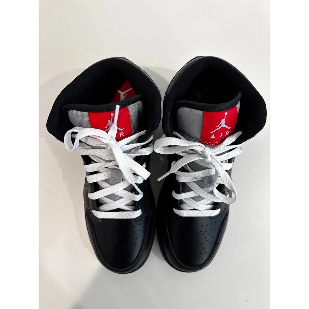 Nike Air Jordan 1 Mid 6.5Y Black On Black Youth GS Womens 8 Retro Sneakers - Picture 13 of 13